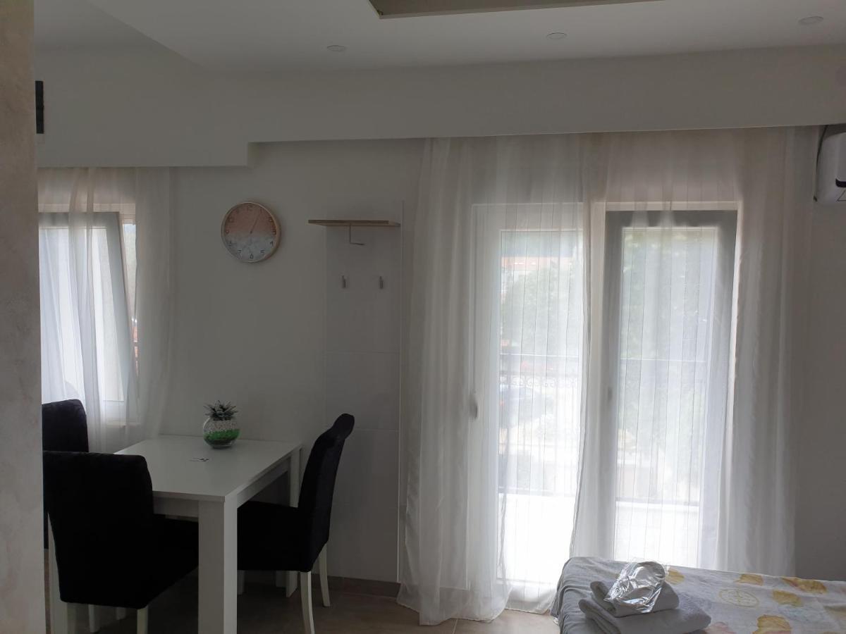 Mango Apartments Trebinje Buitenkant foto