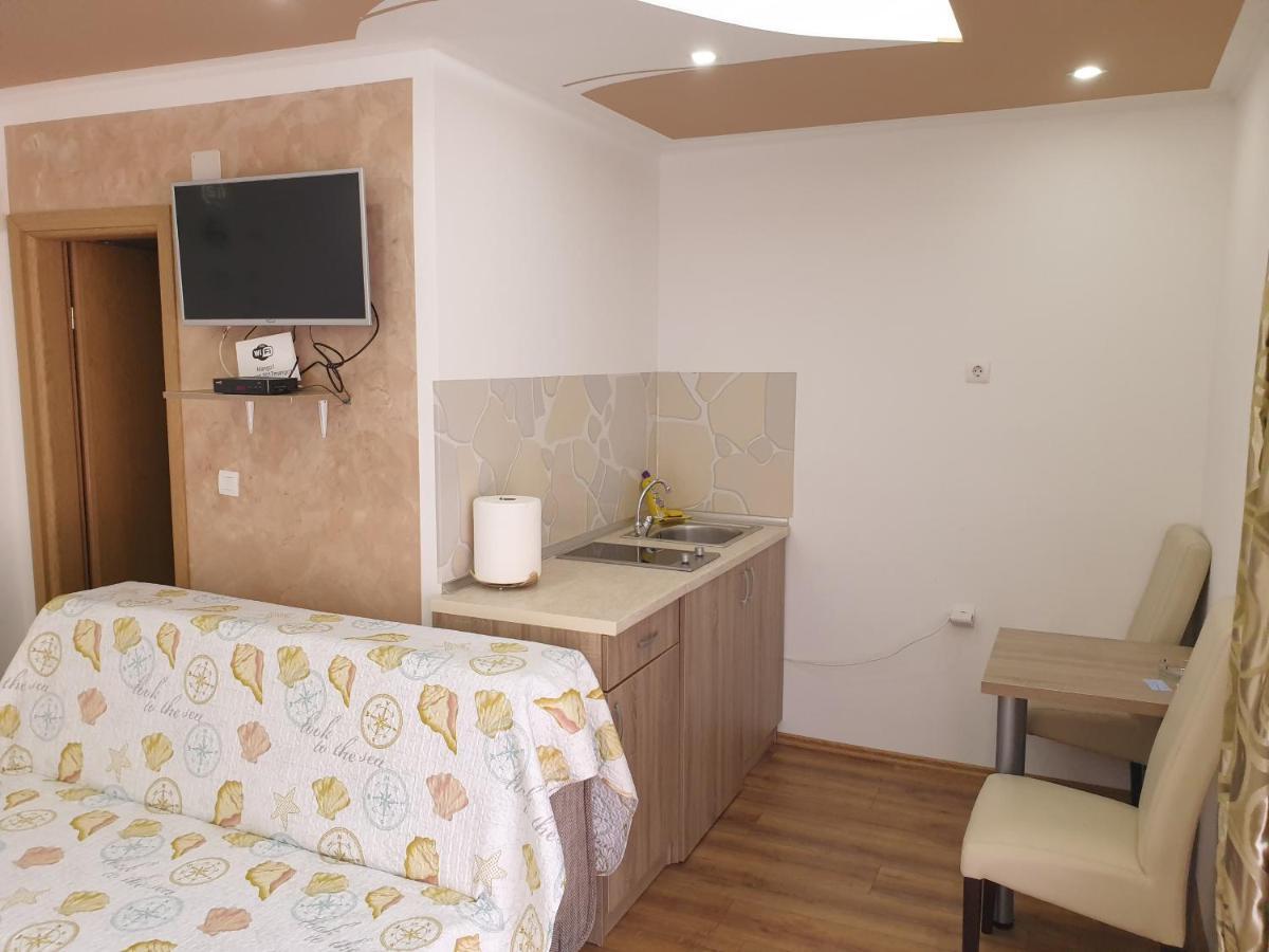 Mango Apartments Trebinje Buitenkant foto